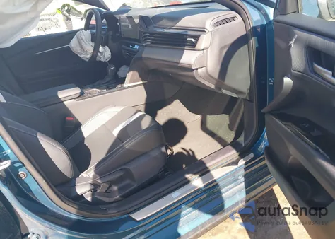 2025 Toyota Camry Se z USA, uszkodzony, nr VIN 4T1DAACK0SU568578